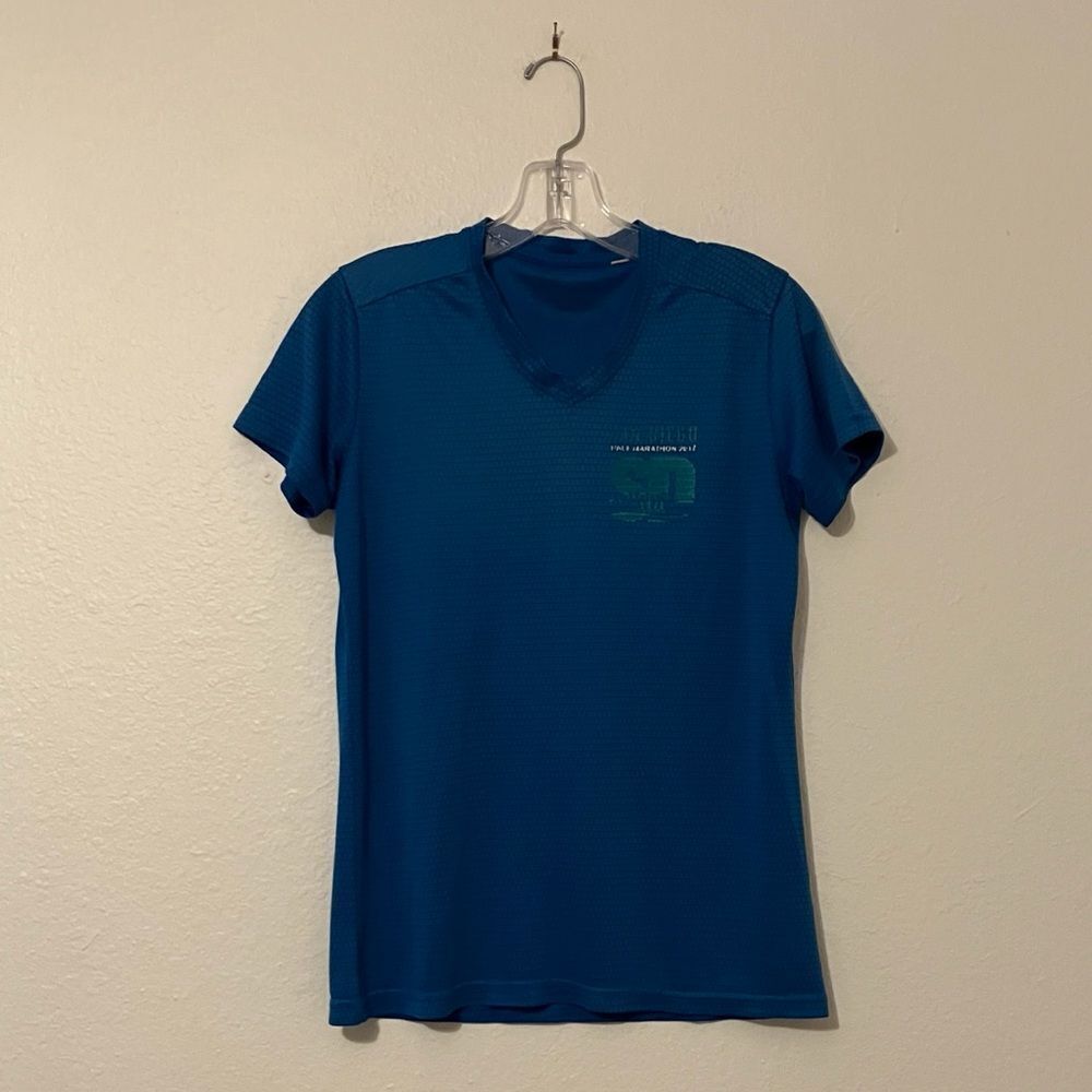2017 San Diego Half Marathon Technical T-Shirt, Size Unknown